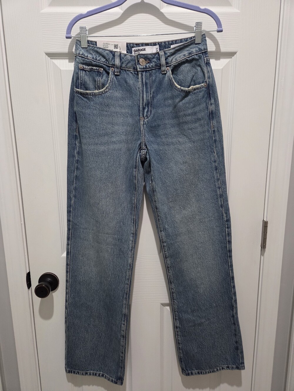 NWT Garage 90s Straight Jean